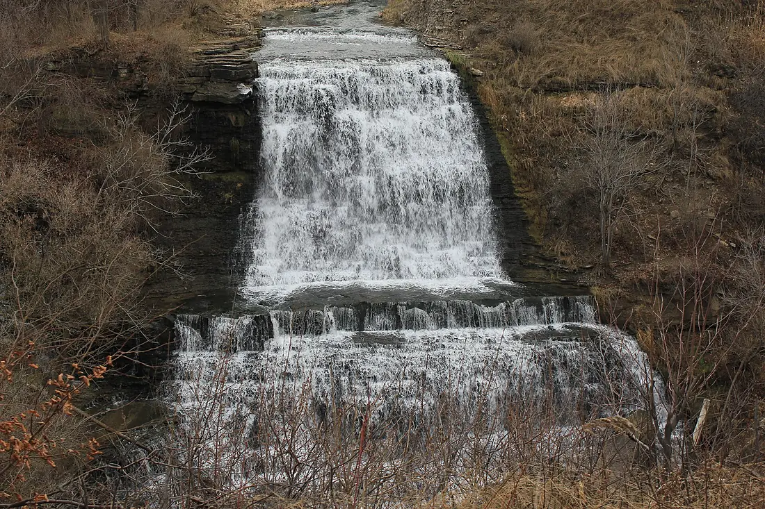 Albion Falls Hamilton Laslovarga (2)