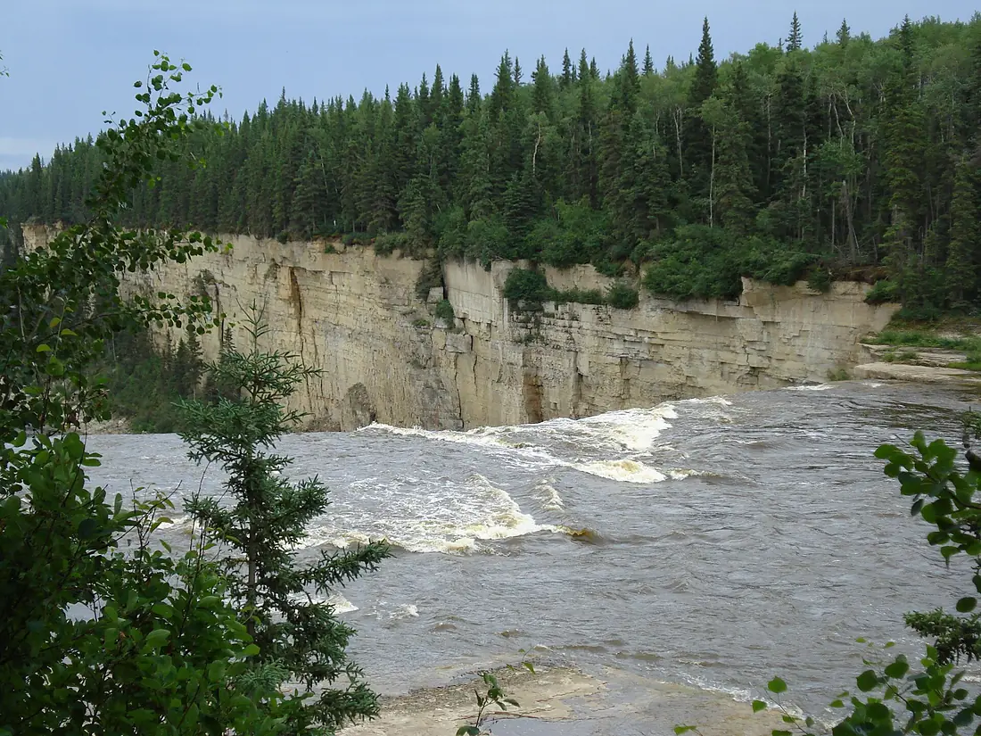 Alexandra Falls (6457674715)