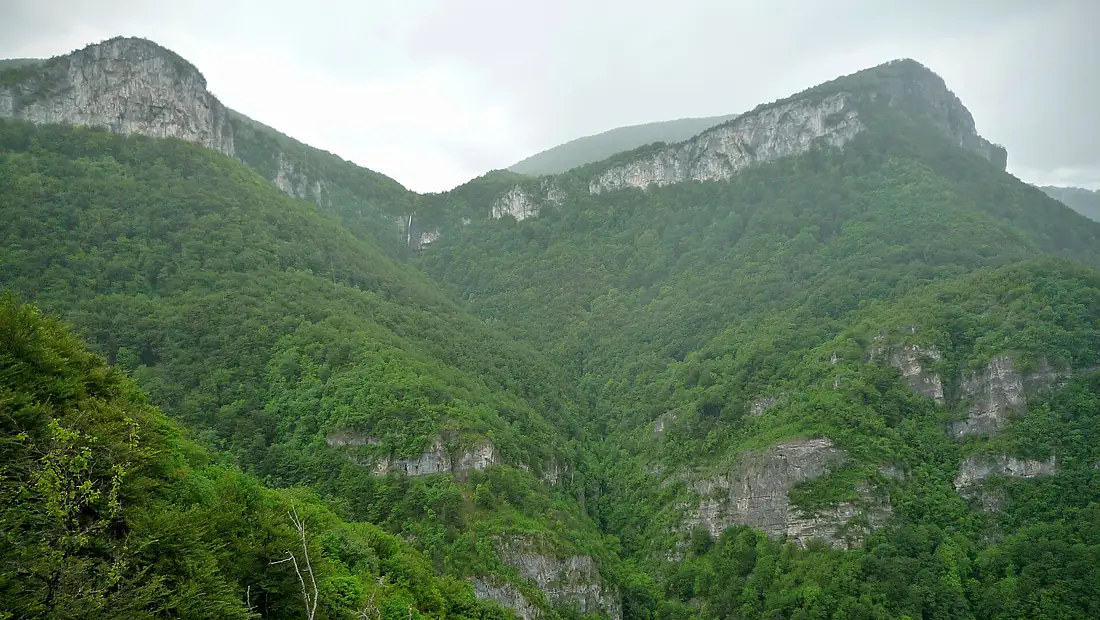 Водопад Боров камък -средата - panoramio