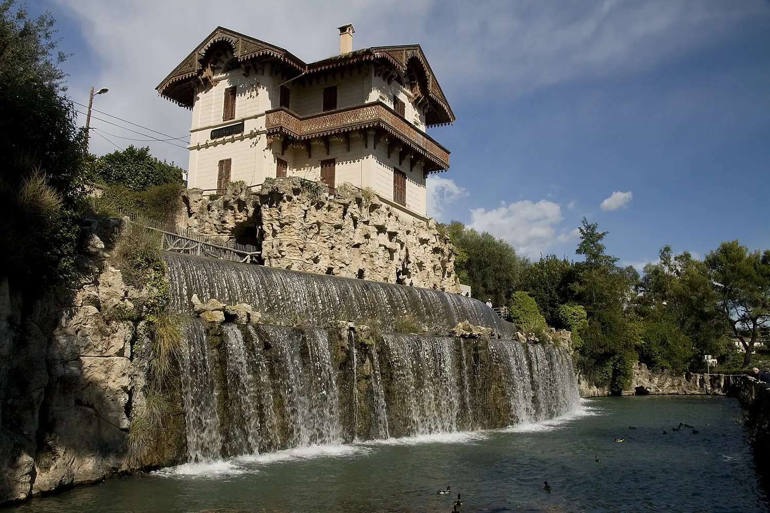 Cascade de Gairaut vue de l'ouest
