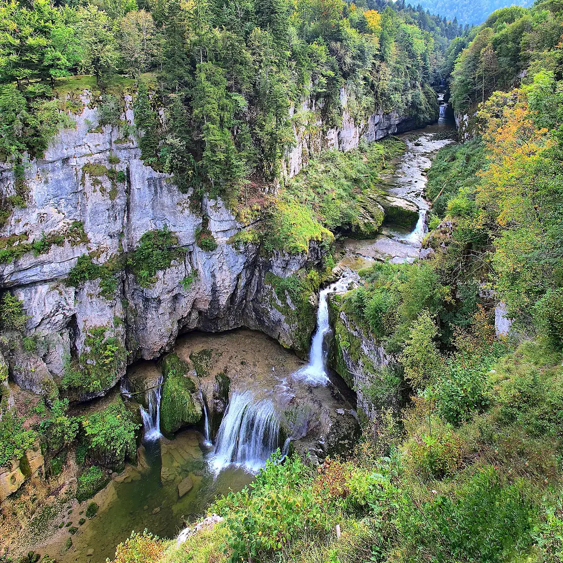 Chaux-des-Crotenay, gorges de la Lemme et cascade de la Billaude