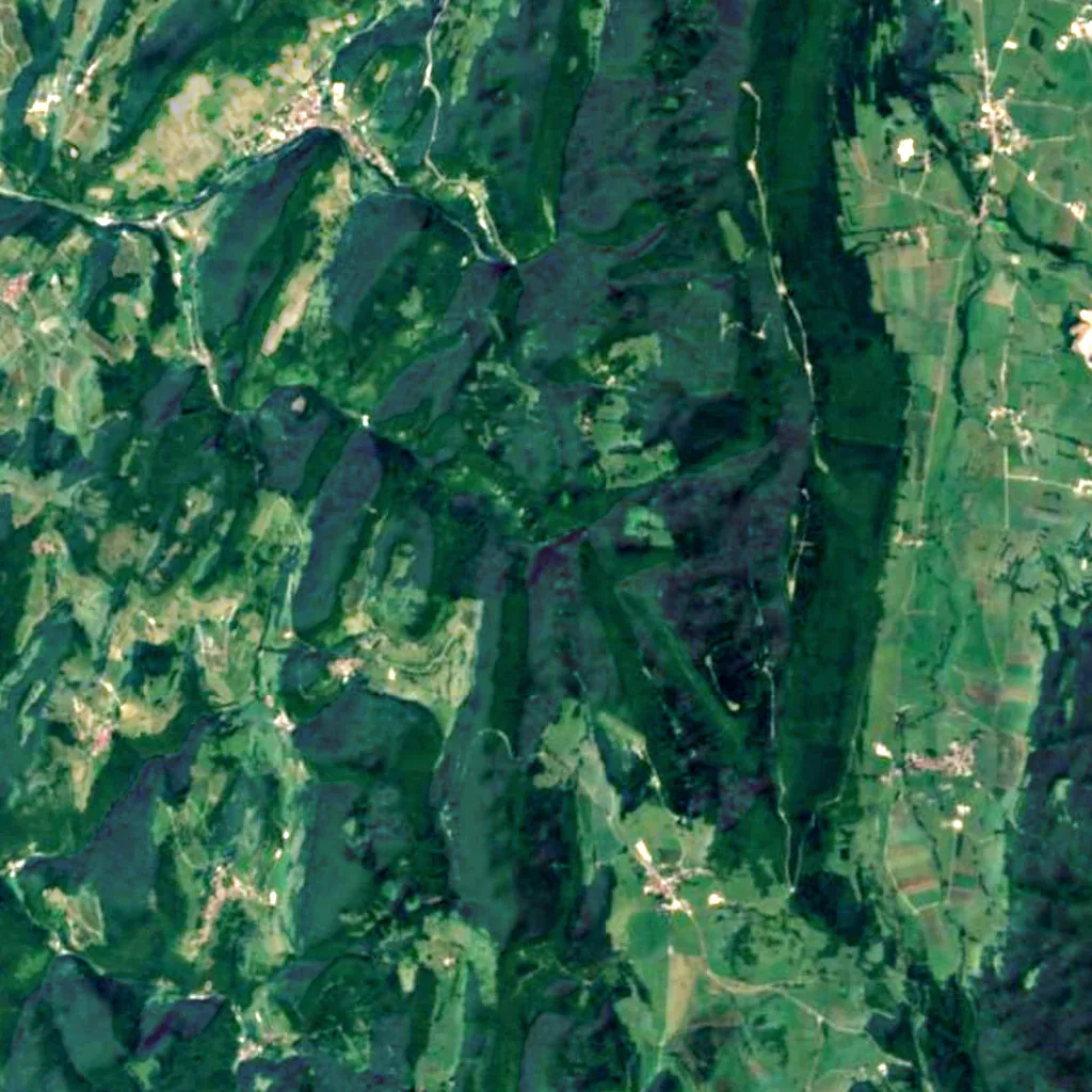 Cascade de la Fouge seen from above (Sentinel-2)