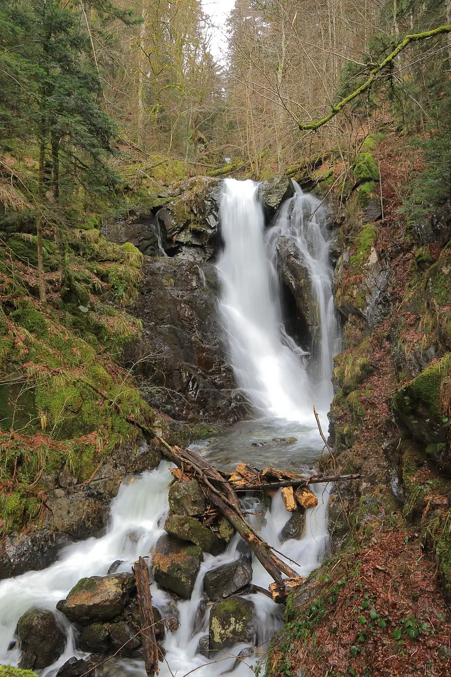 05-Cascades