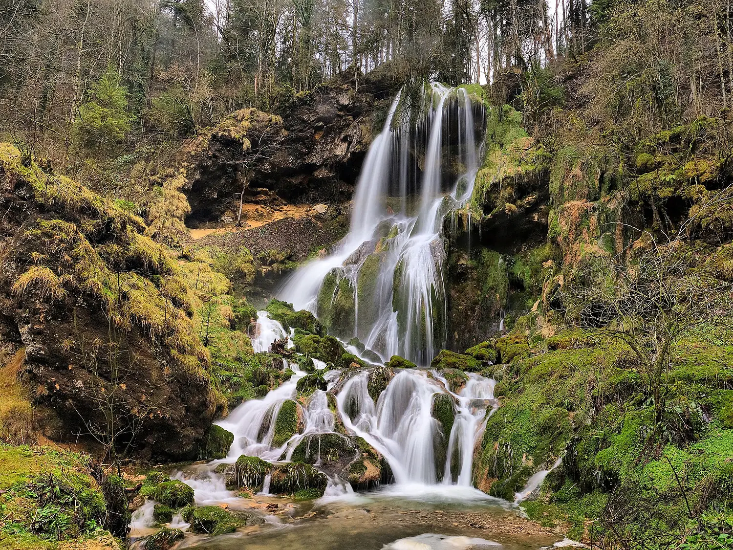 Plaimbois-Vennes, cascade du moulin de Vermondans