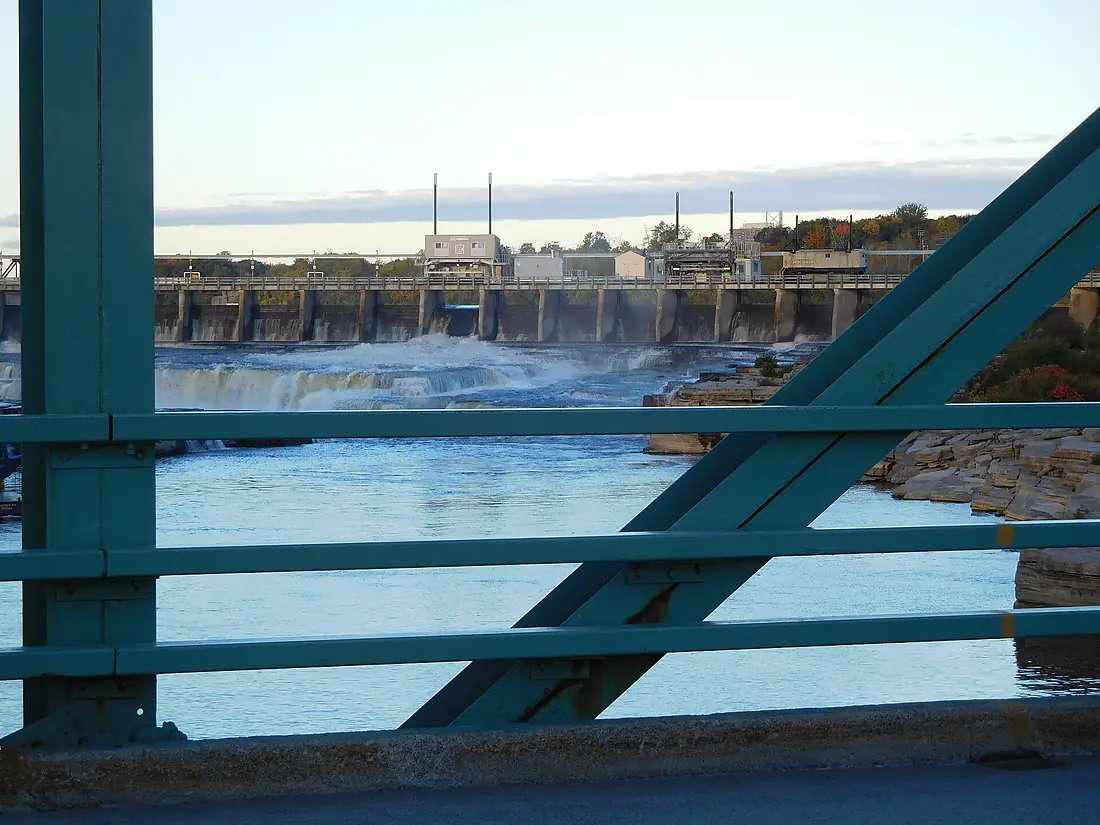 Chaudiere Bridge - 05