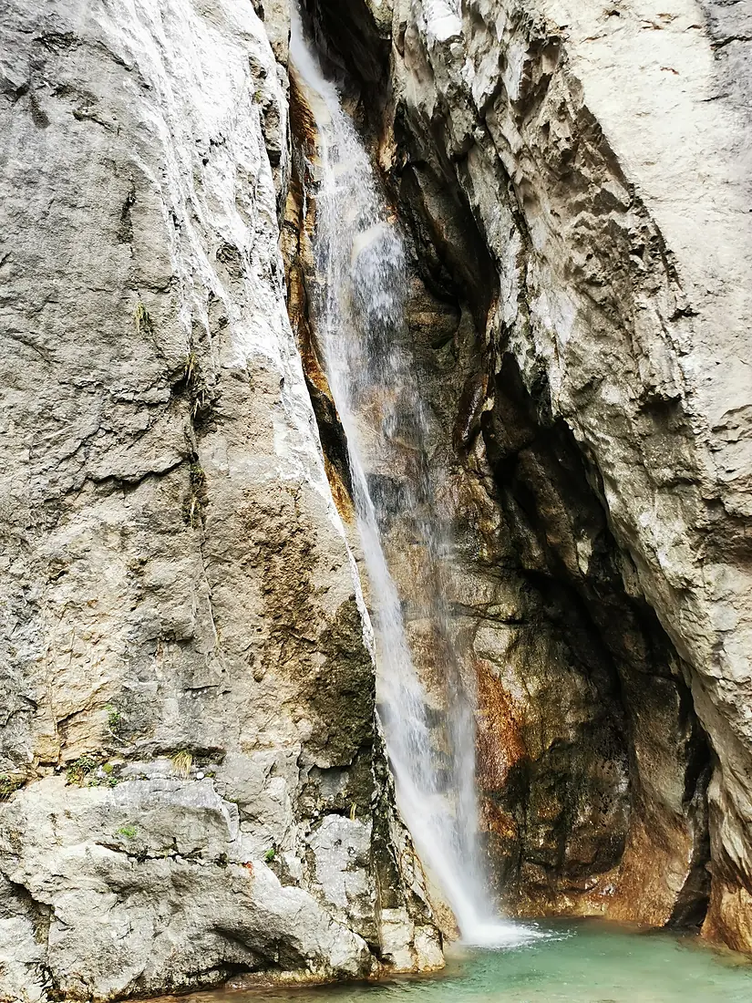 Cascata Cenghen (Abbadia Lariana) 01