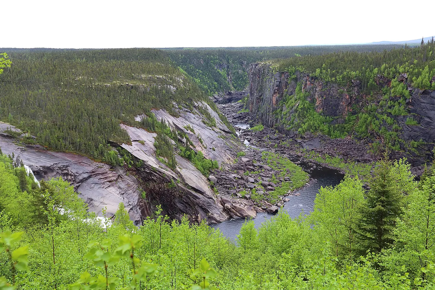 Bowdoin Canyon 02
