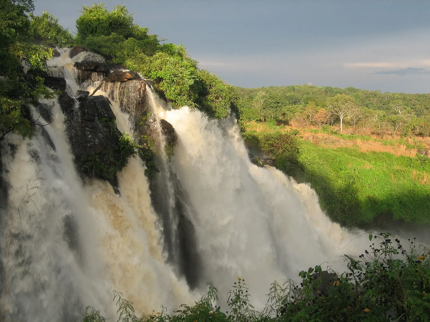 Boali waterfalls - CAR's only power plant (4112150917)