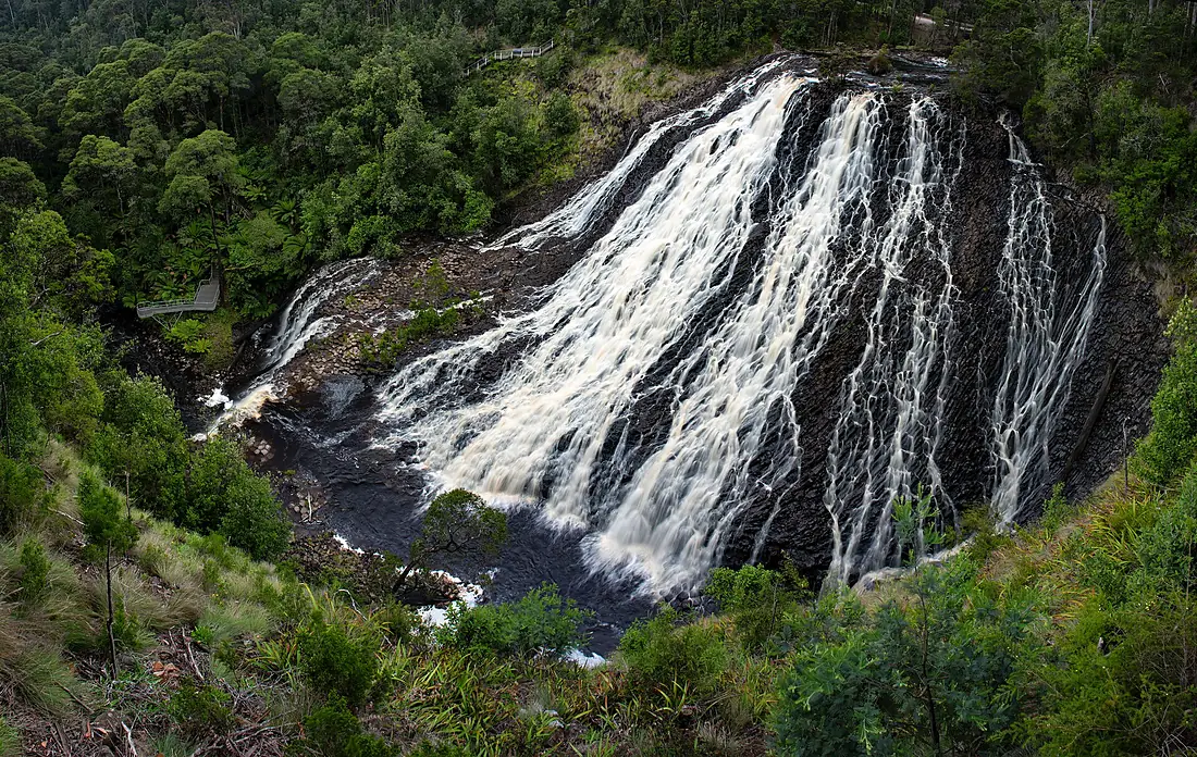 Dip Falls