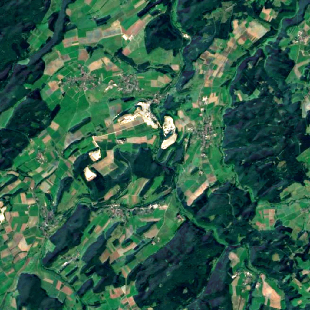 Dreimühlen waterfall seen from above (Sentinel-2)