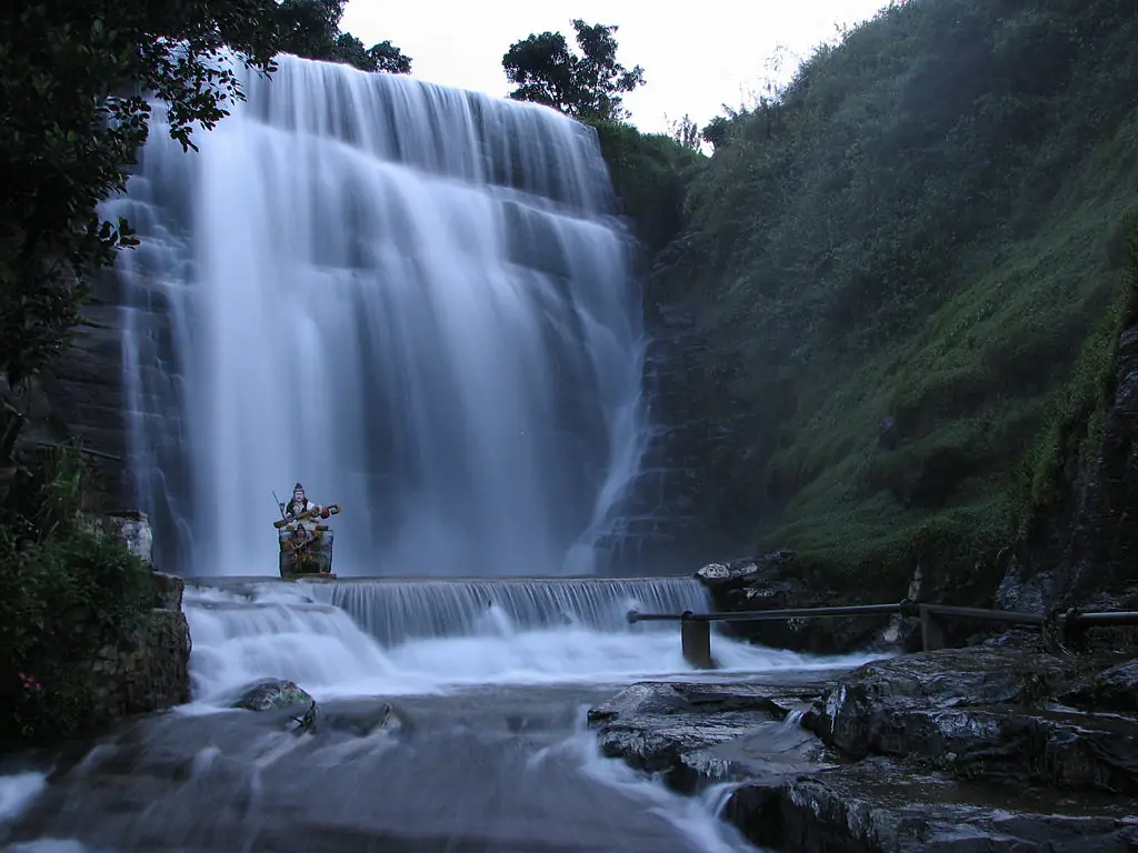 Dunsiane waterfall, Pundaluoya, near Nuwara-Eliya, Sri Lanka