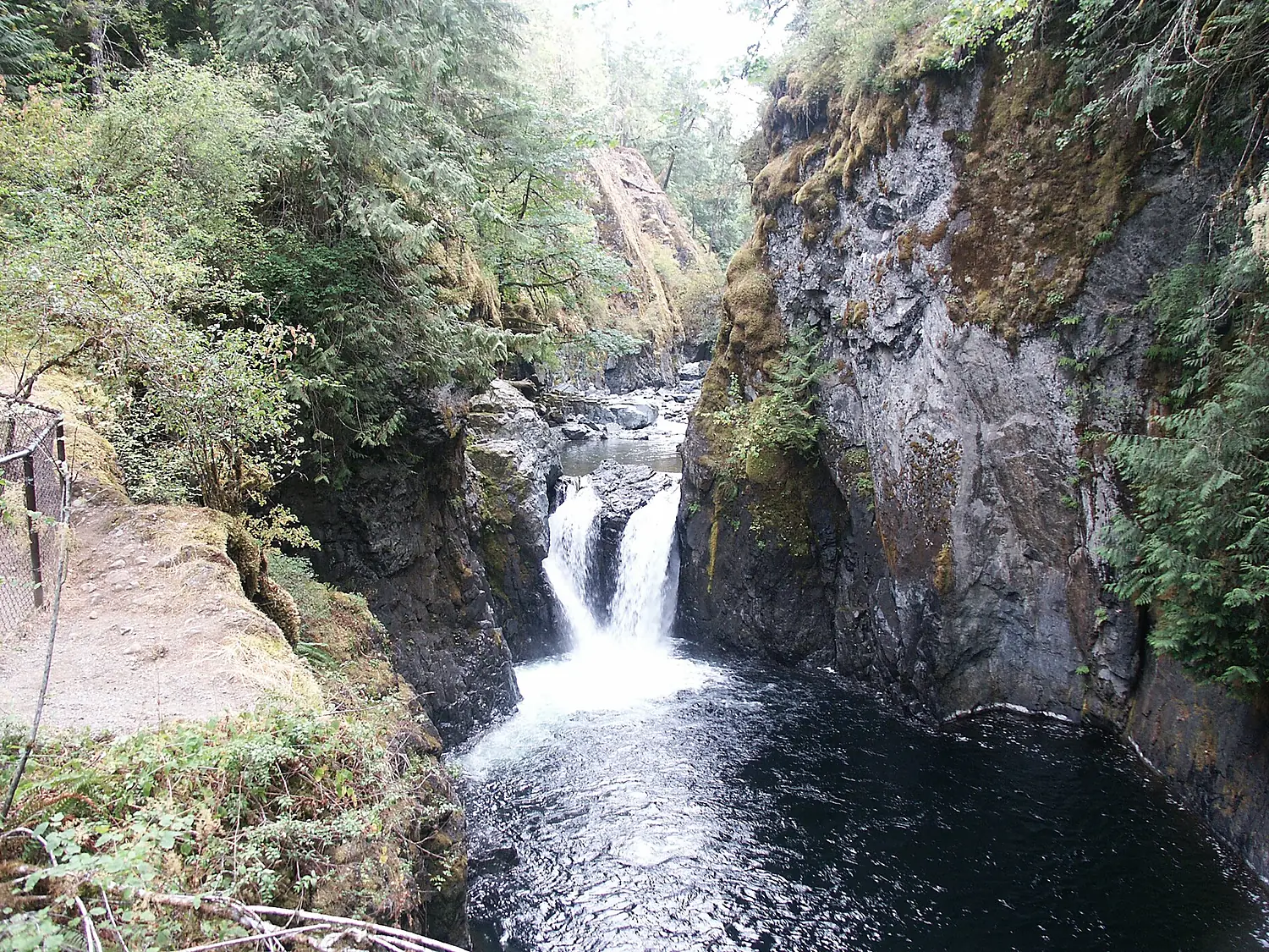 Englishmen-river-falls2