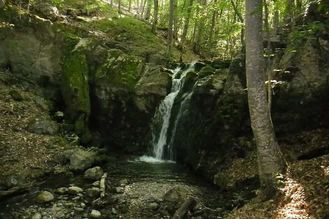 Водоспад Головкінського в ущелині Яман-Дере