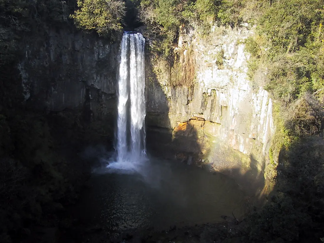 Gorogataki Waterfall