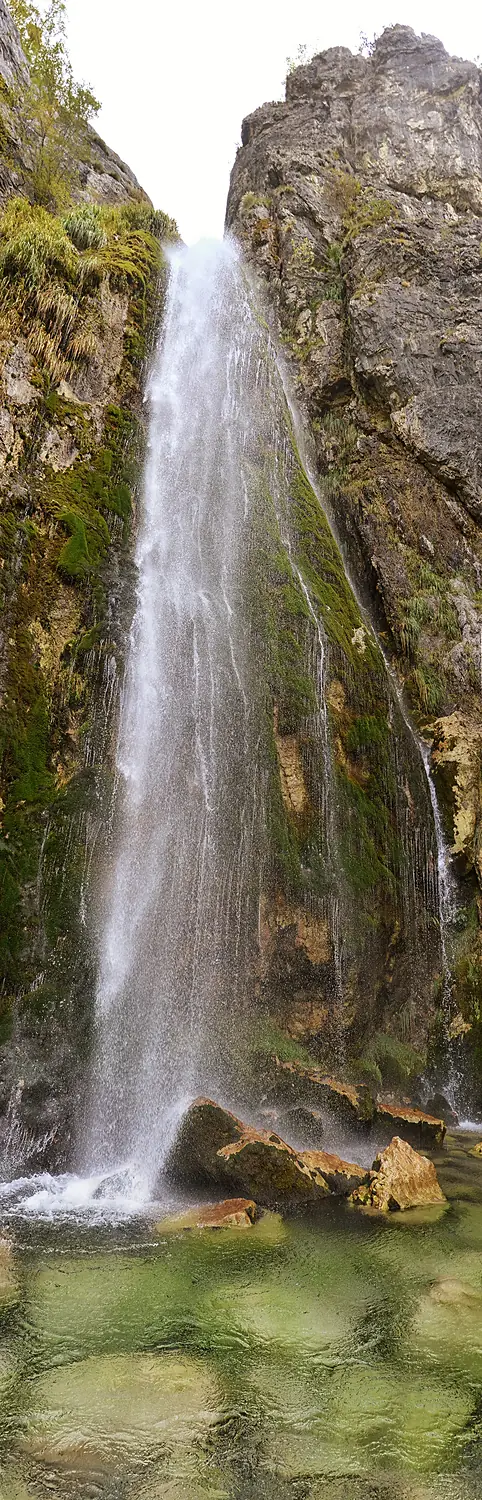 Theth, Grunas – Grunas Waterfall 03