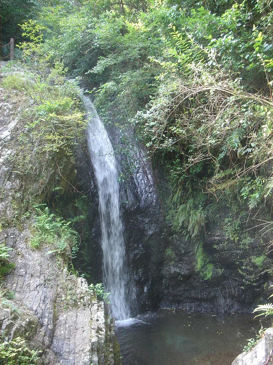 Hagi-no-Taki01