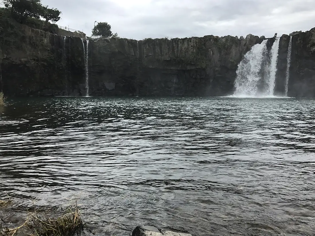 Harajiri Waterfall 1