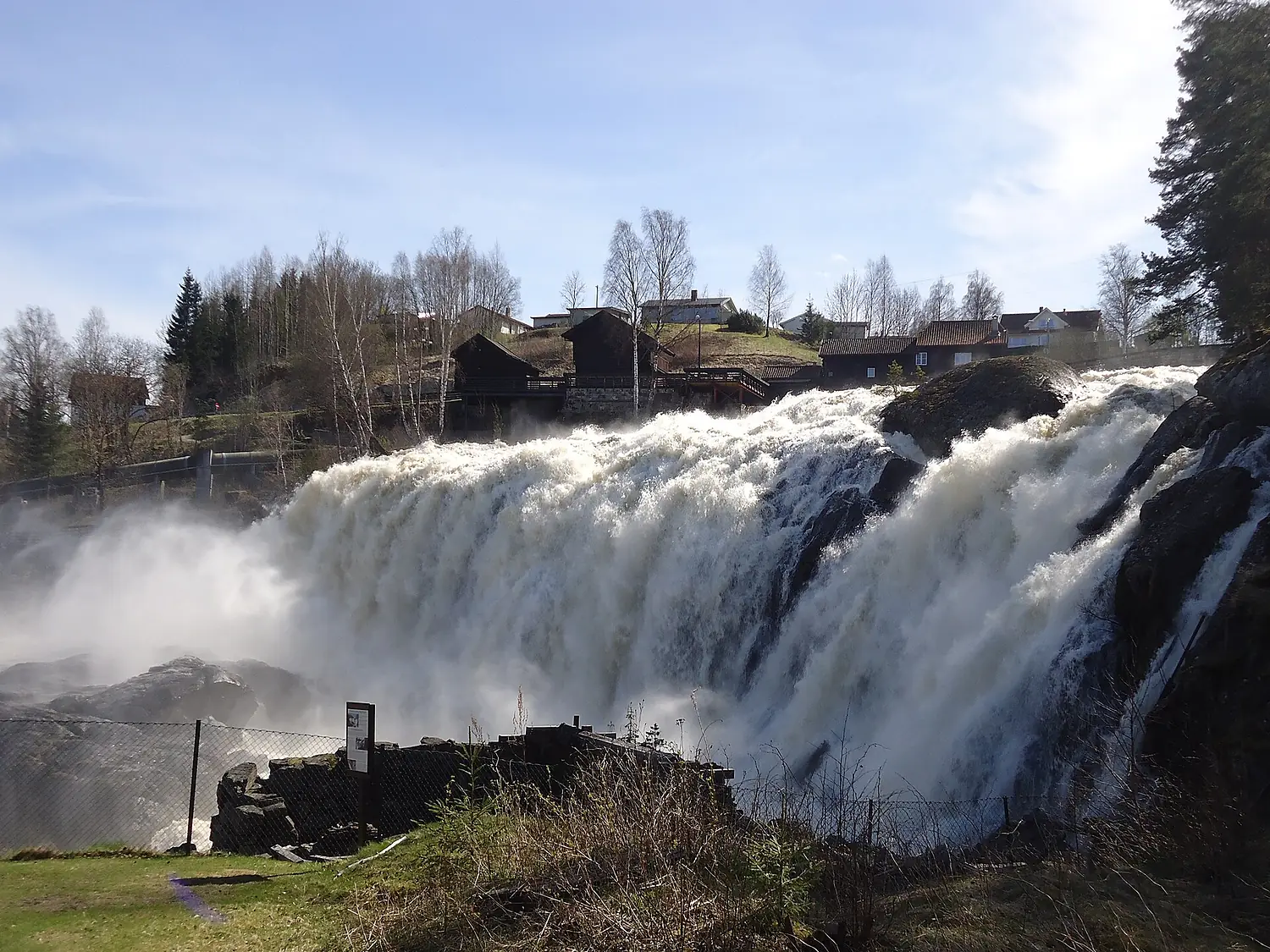 Haugfosstråkka