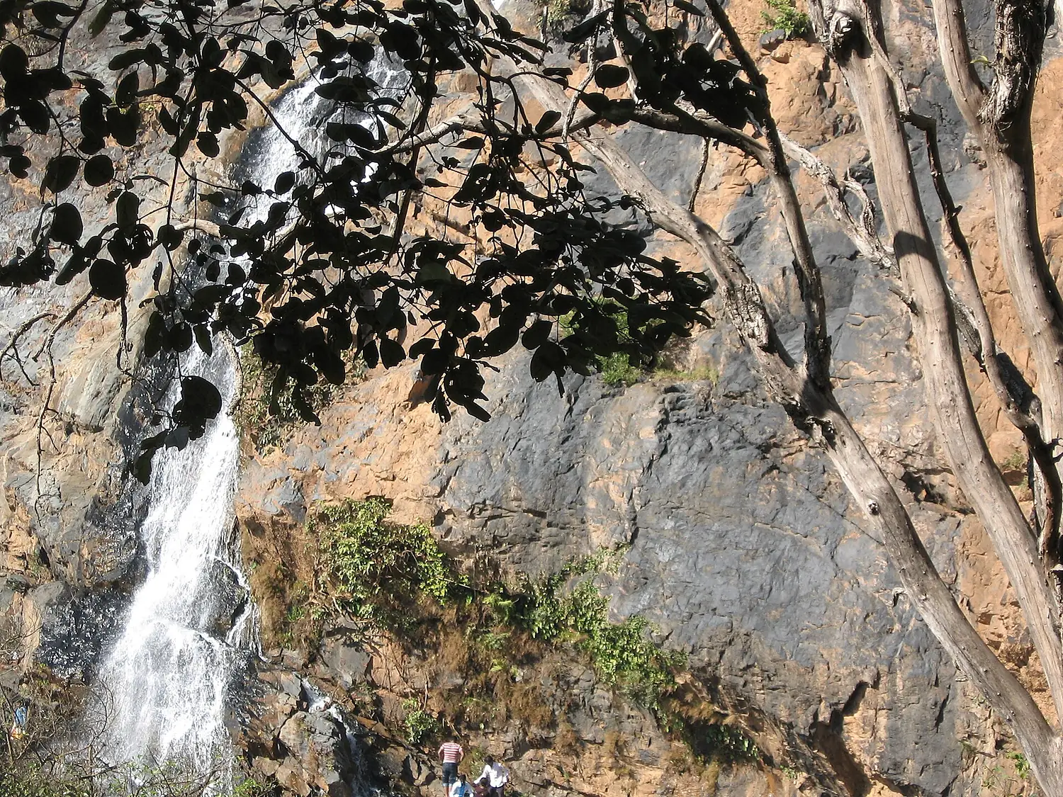 Hirni Falls