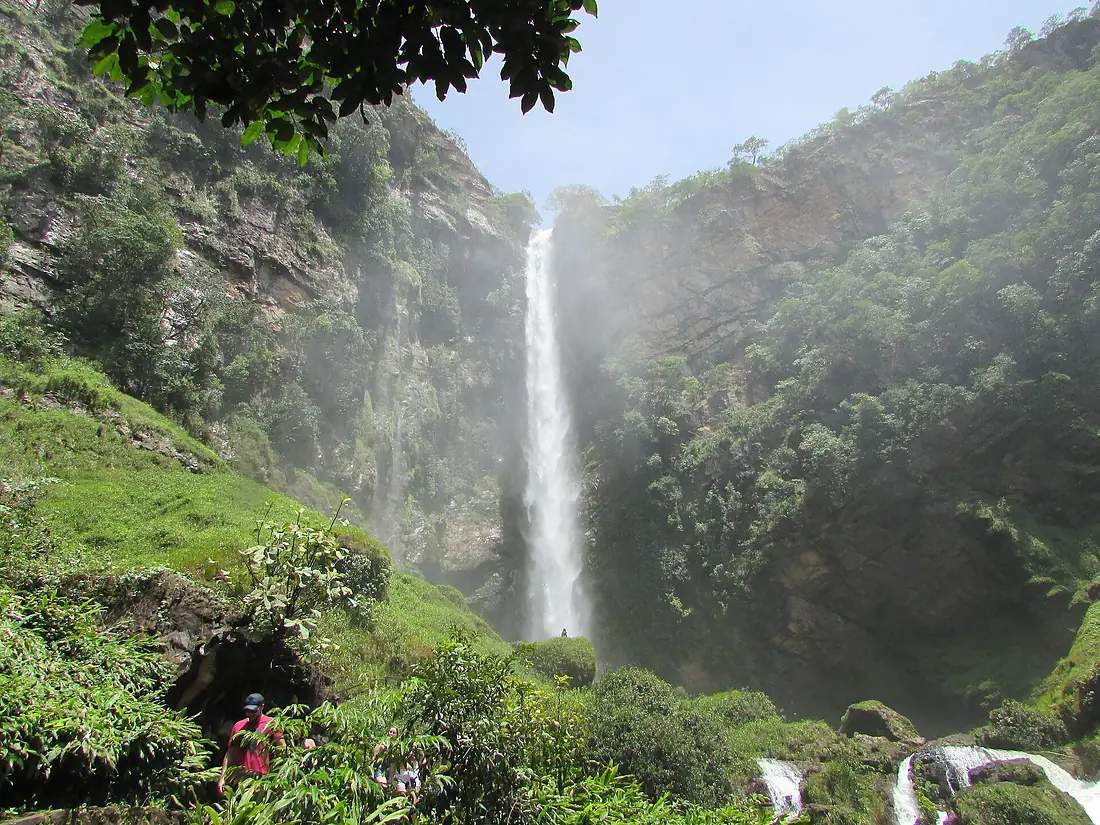 Cachoeira salto do Itiquira