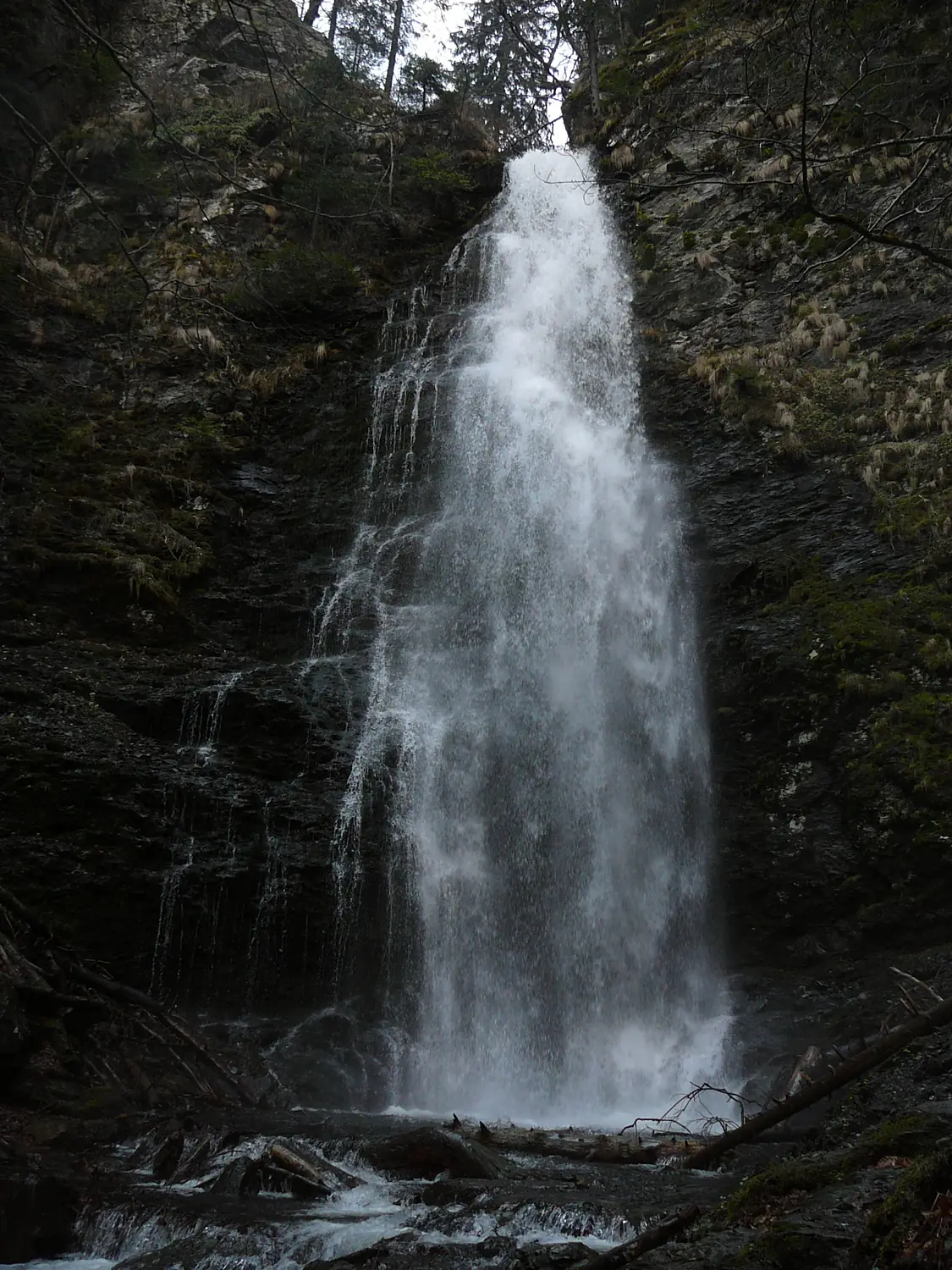 Waterfall Karlovsko pruskalo