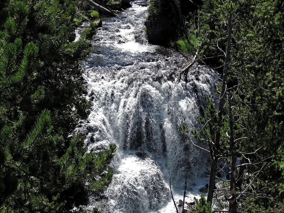 Kepler Cascades (Firehole River, Yellowstone National Park, northwestern Wyoming, USA) (16131897592)