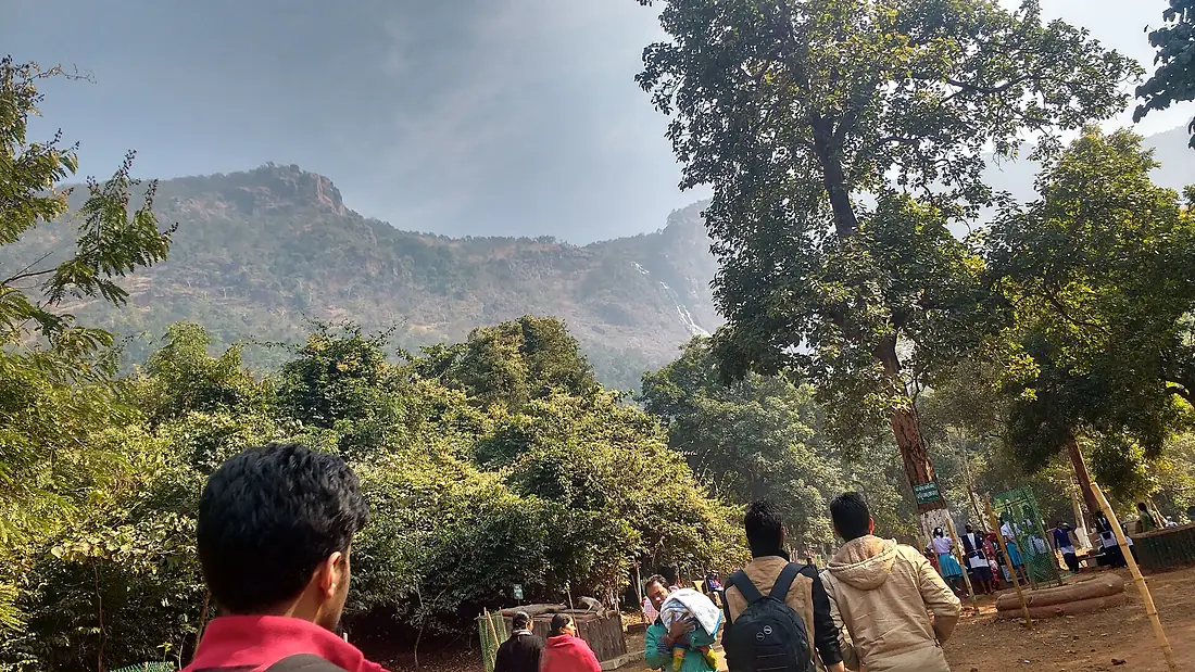 Mountains of khandadhar falls