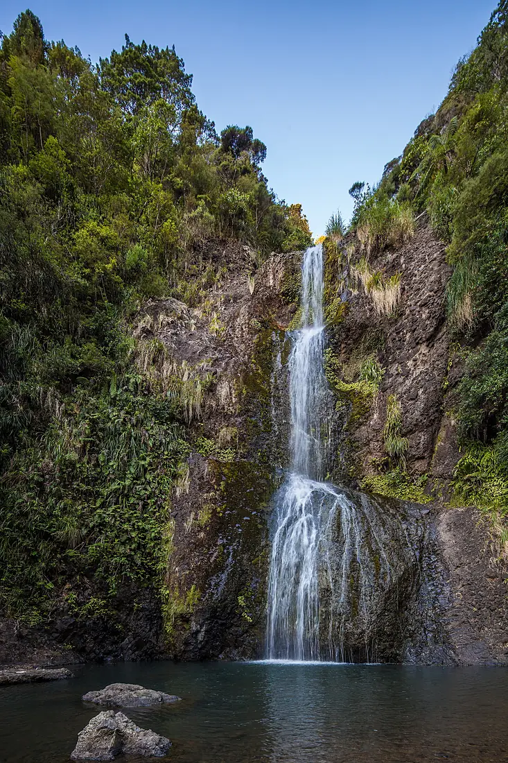 Kitekite Falls, Piha (2013) 01