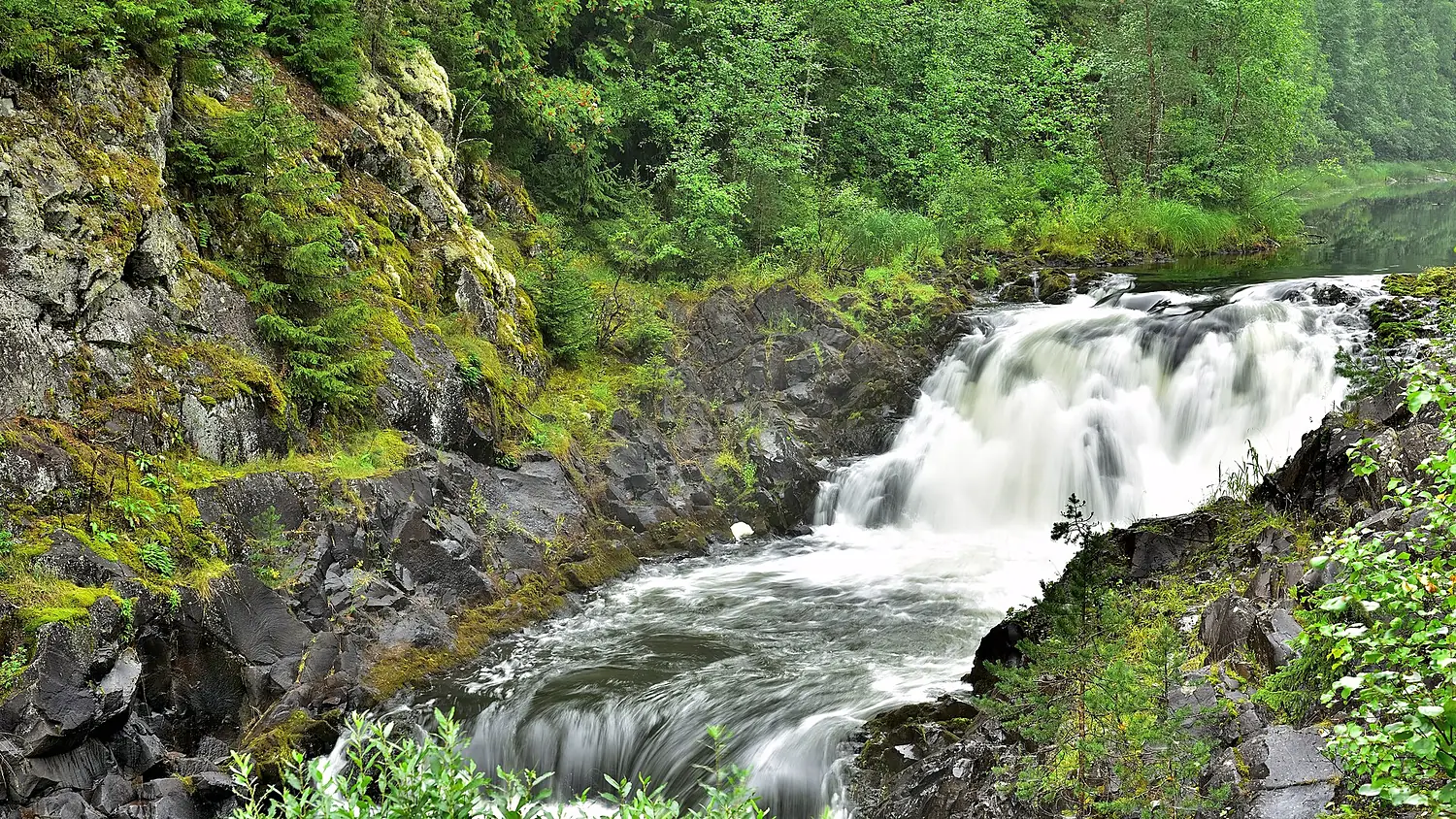 Kivach Waterfall
