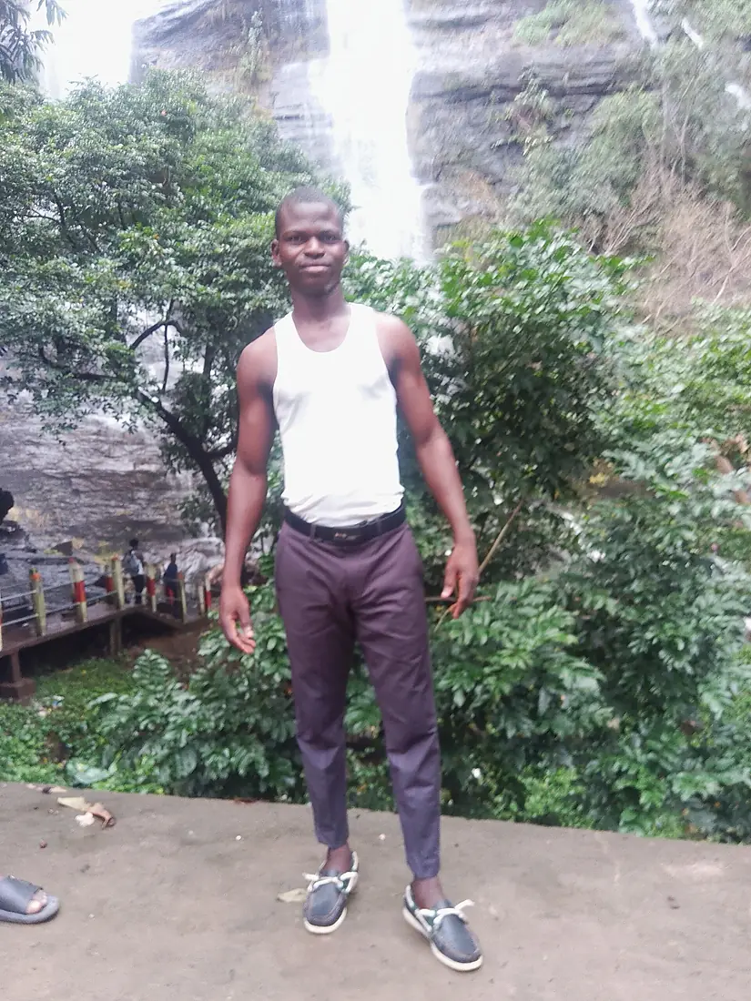 Baname LARE au Cascade de Kpimé à Kpalimé 10