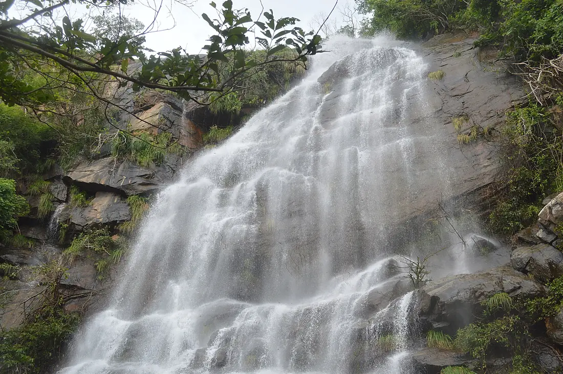 Kutladampatti waterfalls Vadipatti