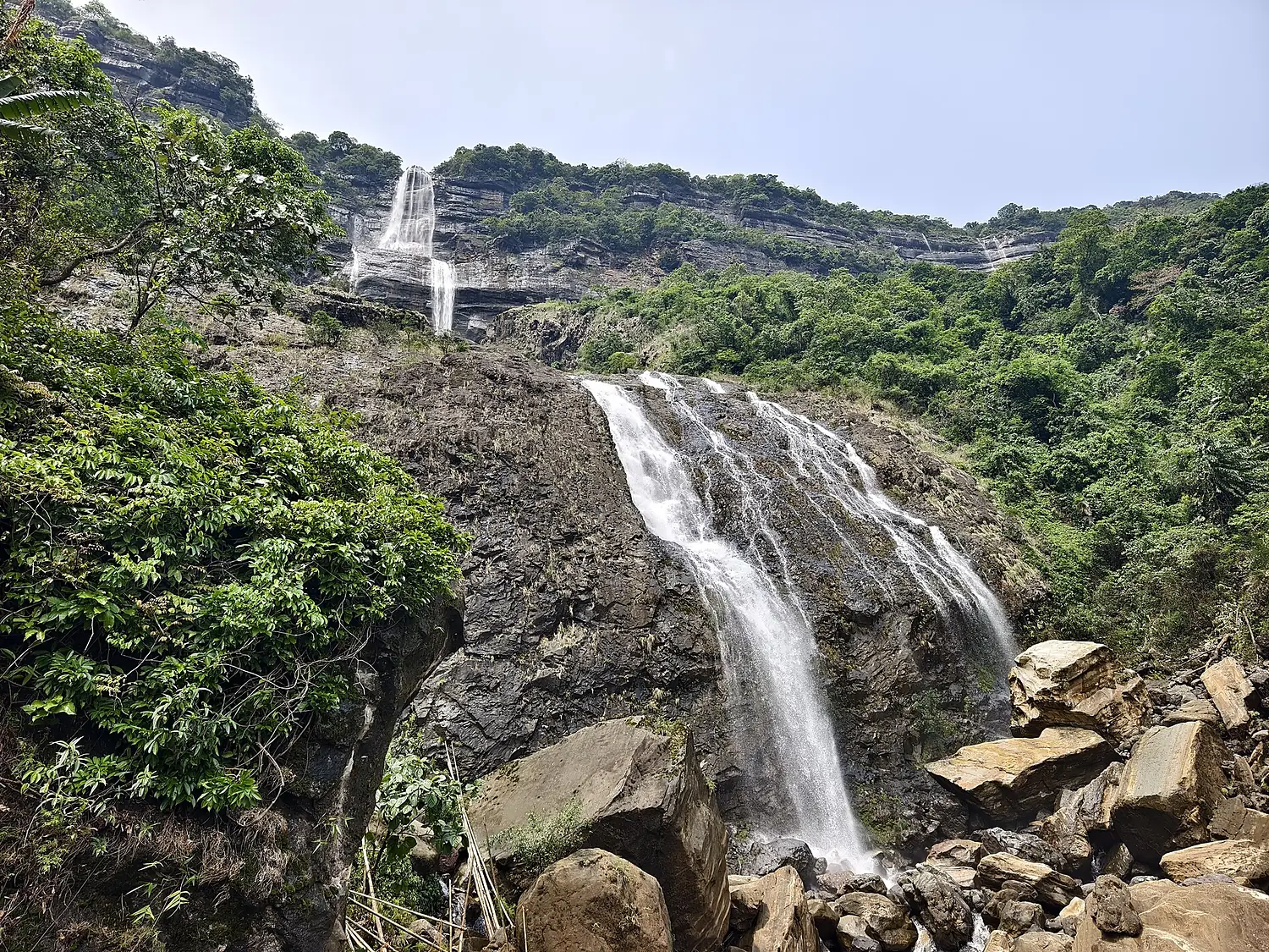 Kynrem Falls, Shillong