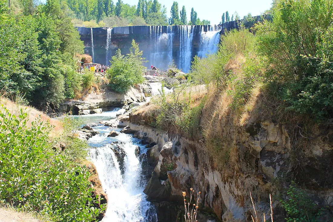 SALTO DEL LAJA (12480413093)