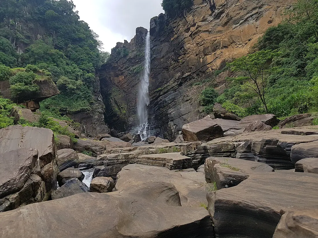 Laxapana Falls 03
