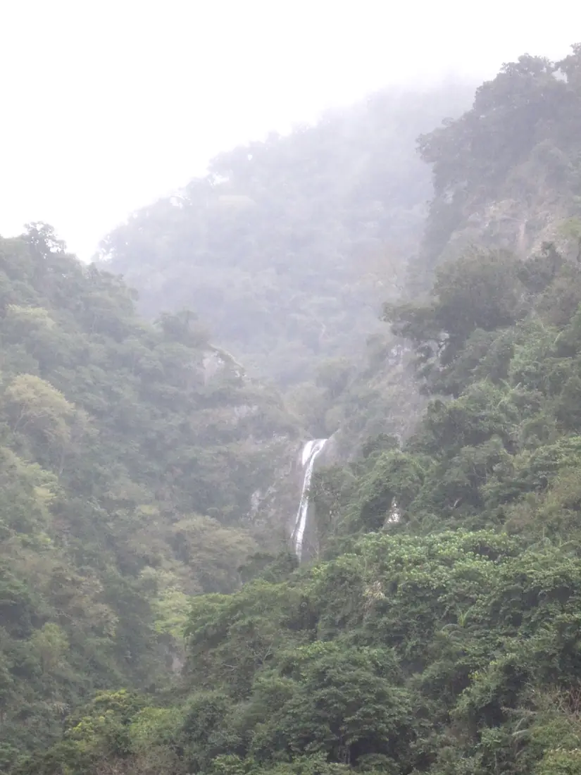 Looking up at Loshan Waterfall