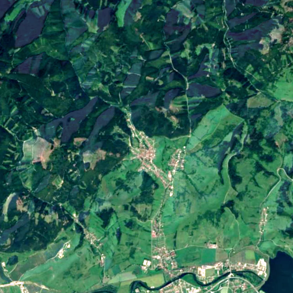 Lúčanský vodopád seen from above (Sentinel-2)