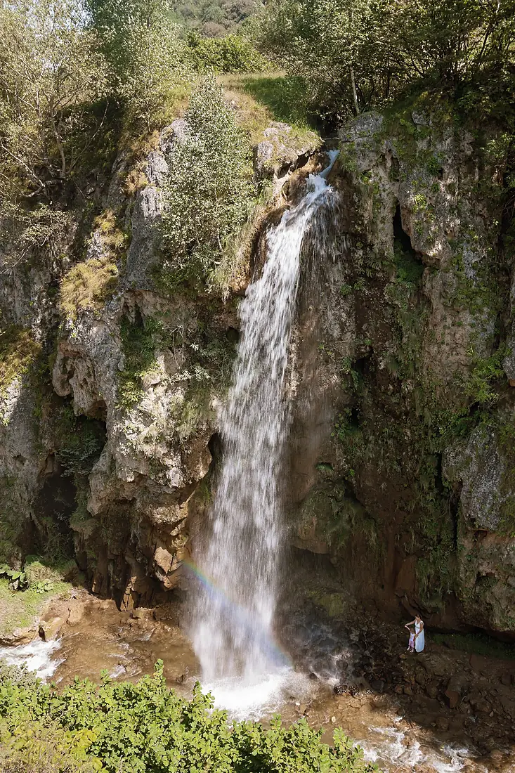 Honey waterfall
