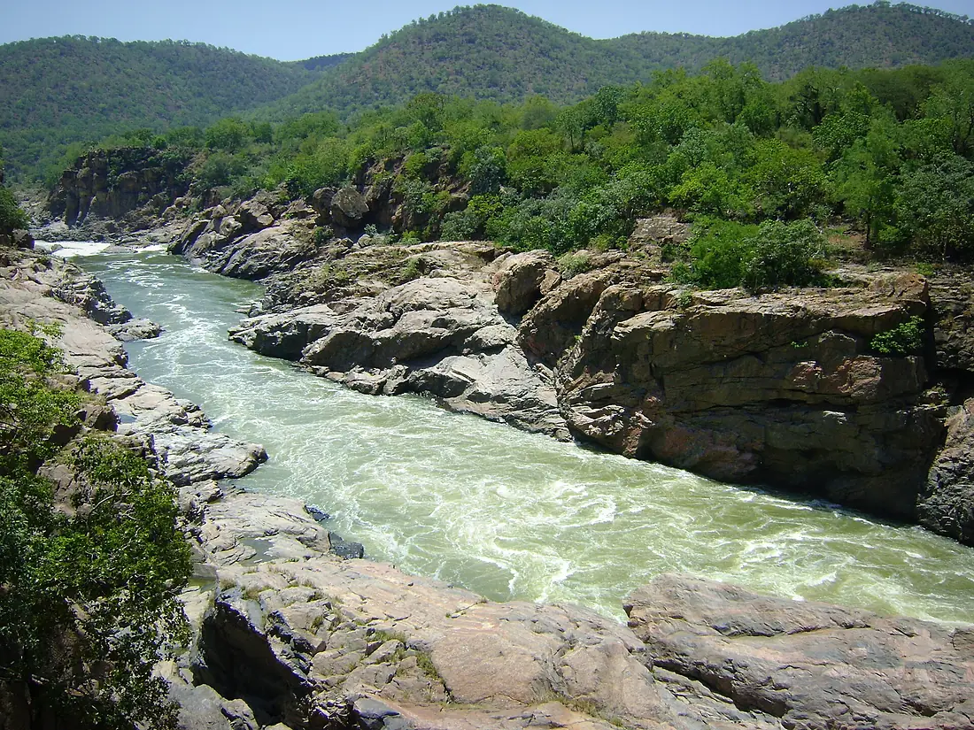 Mekedaatu river stream