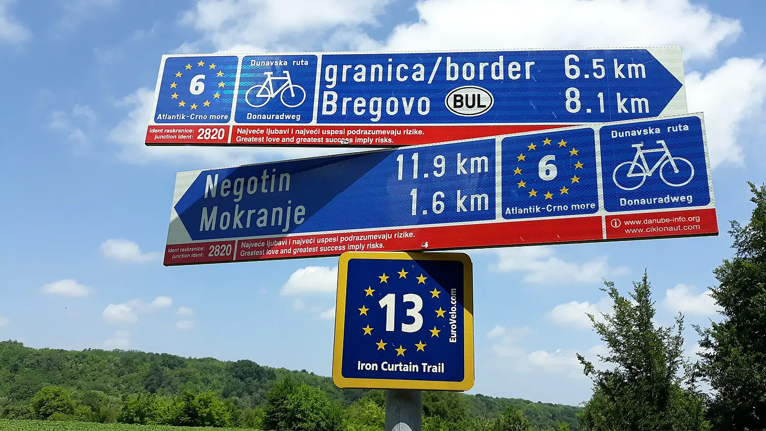 Bycicle guidepost Mokranje 1,6 km
