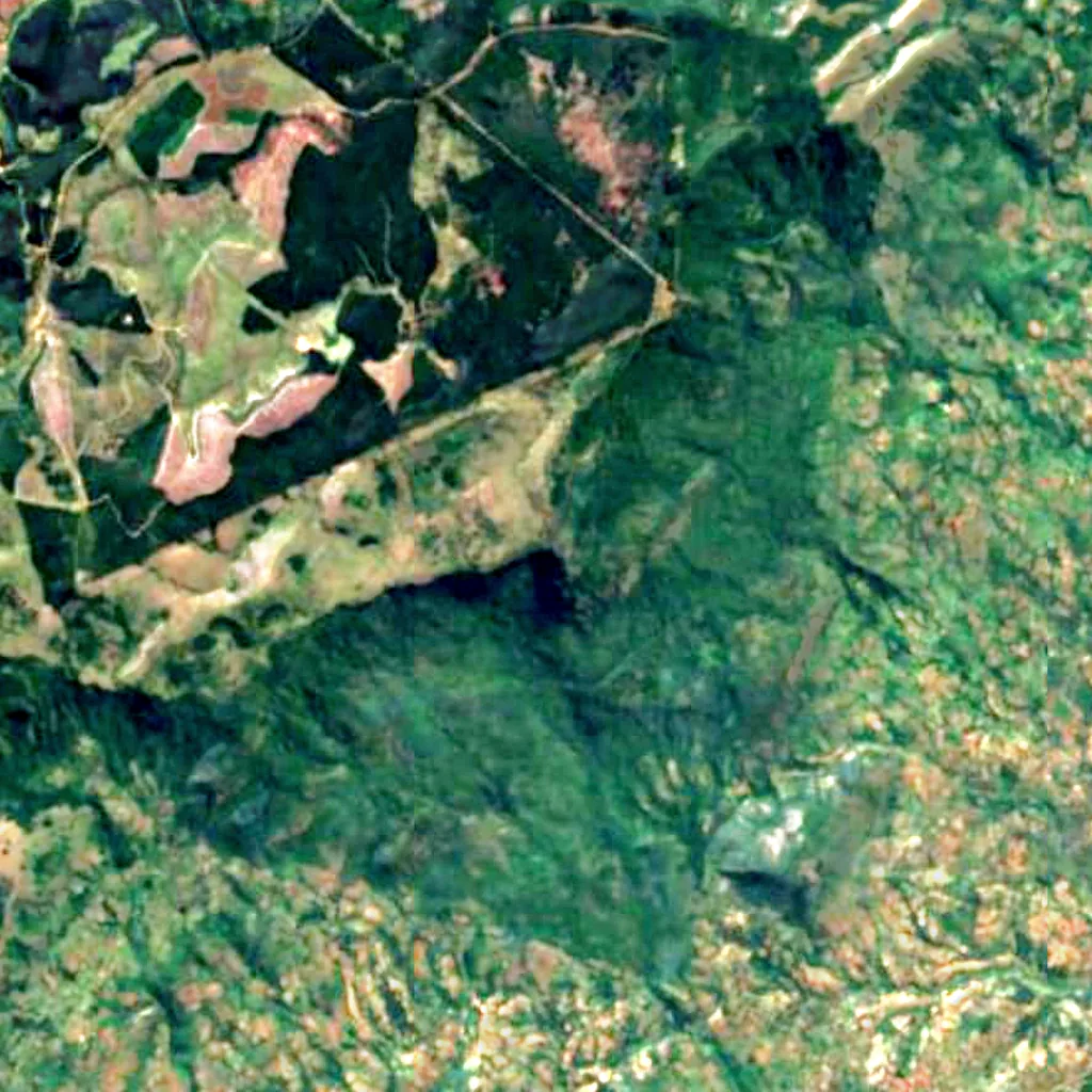 Mutarazi Falls seen from above (Sentinel-2)