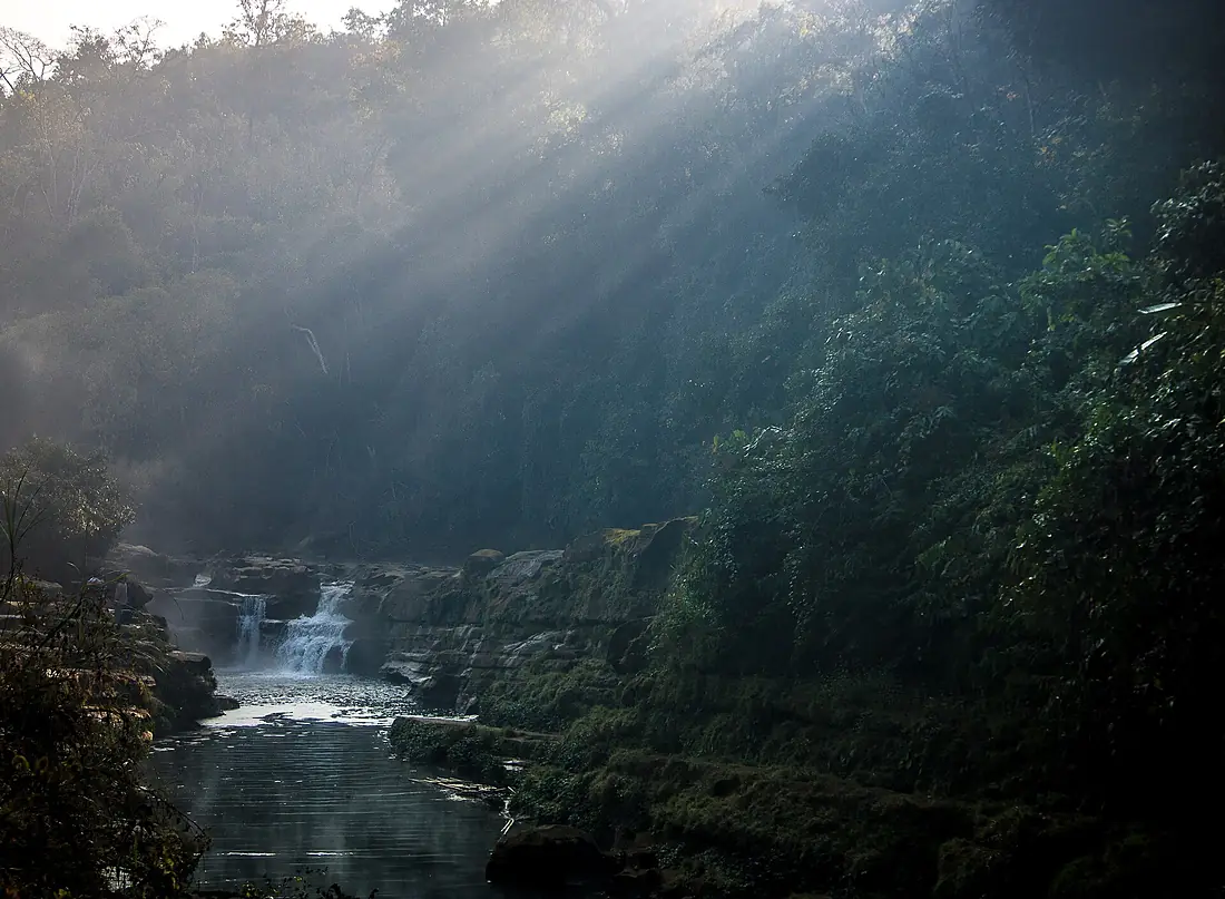Nafakhum falls