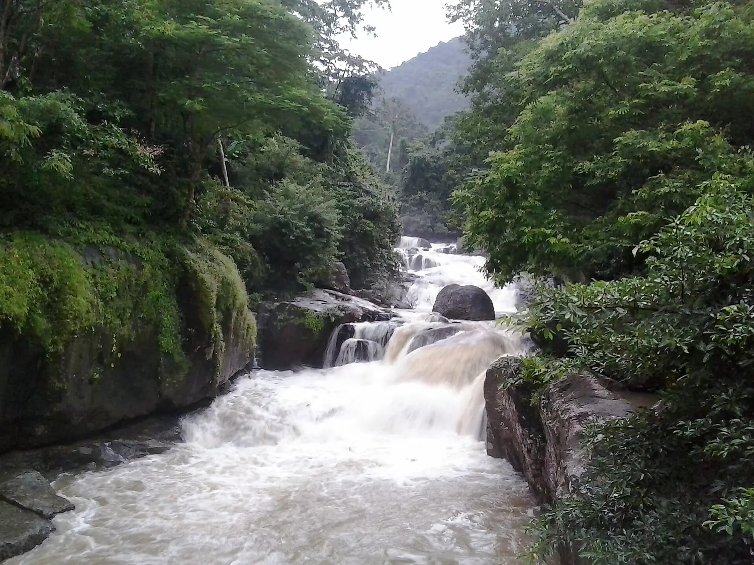 น้ำตกนางรอง - panoramio