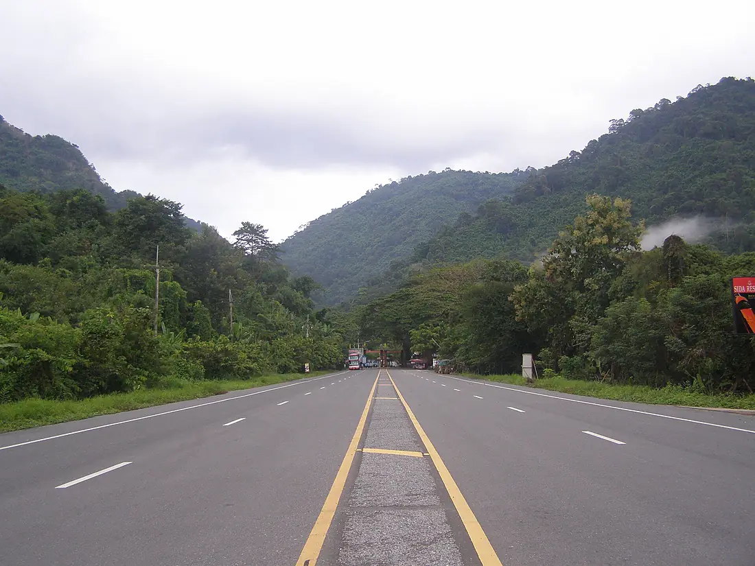 Nang rong Water fall road. - panoramio