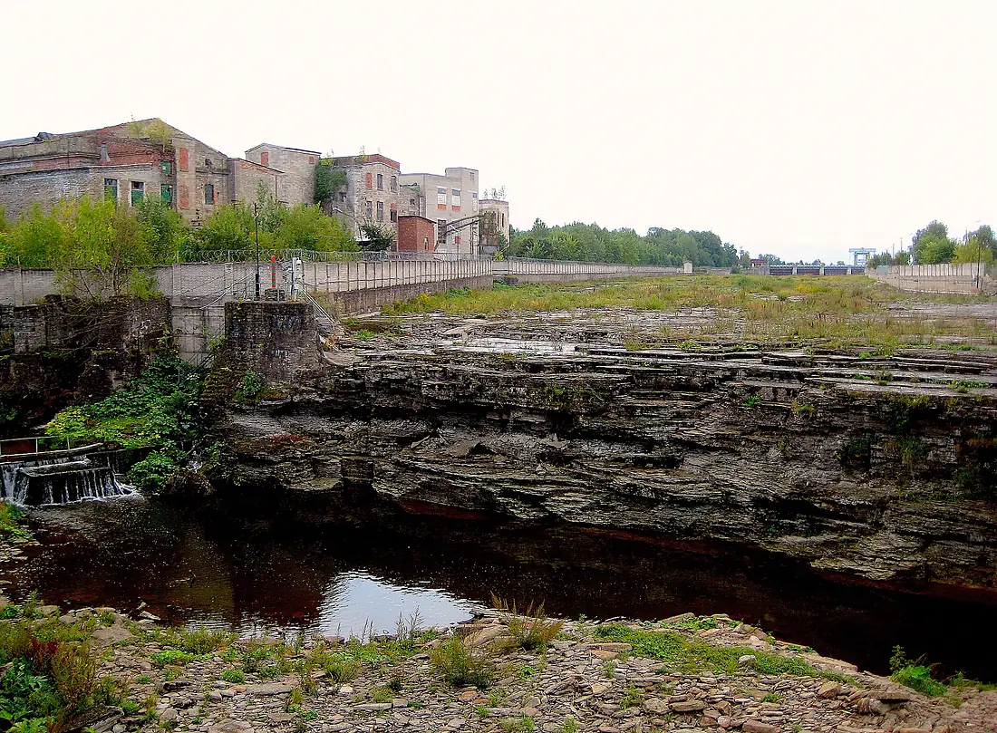 4543-1. Ivangorod. Waterfall