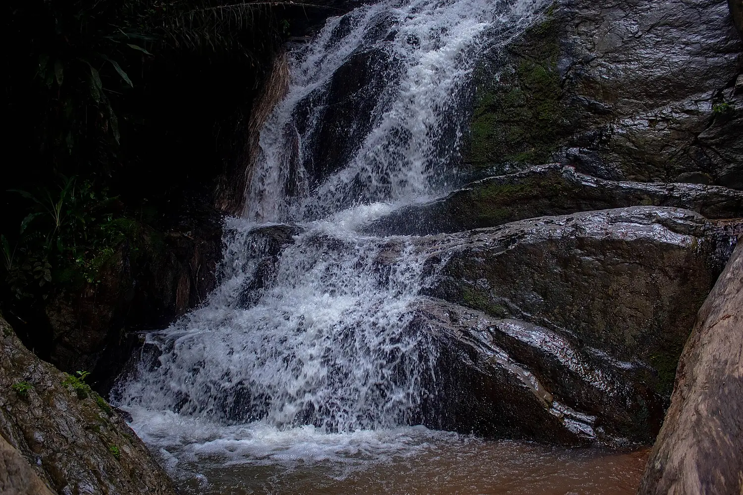 Obosomase Waterfalls 05