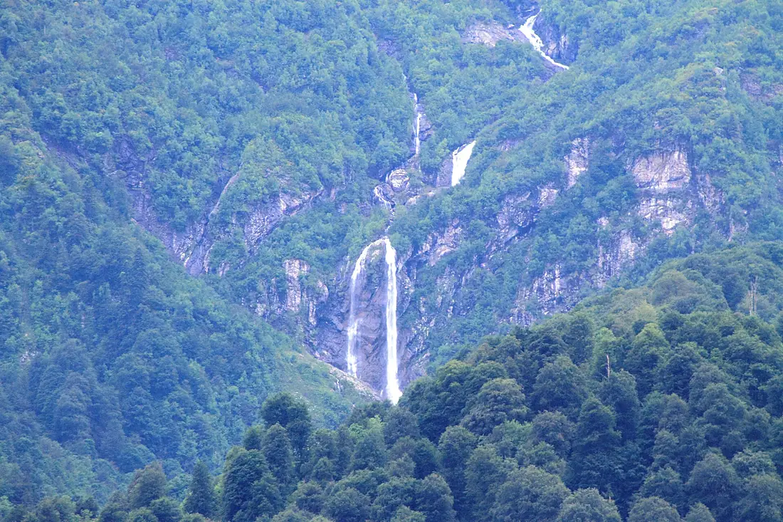 Waterfall Polykarya1