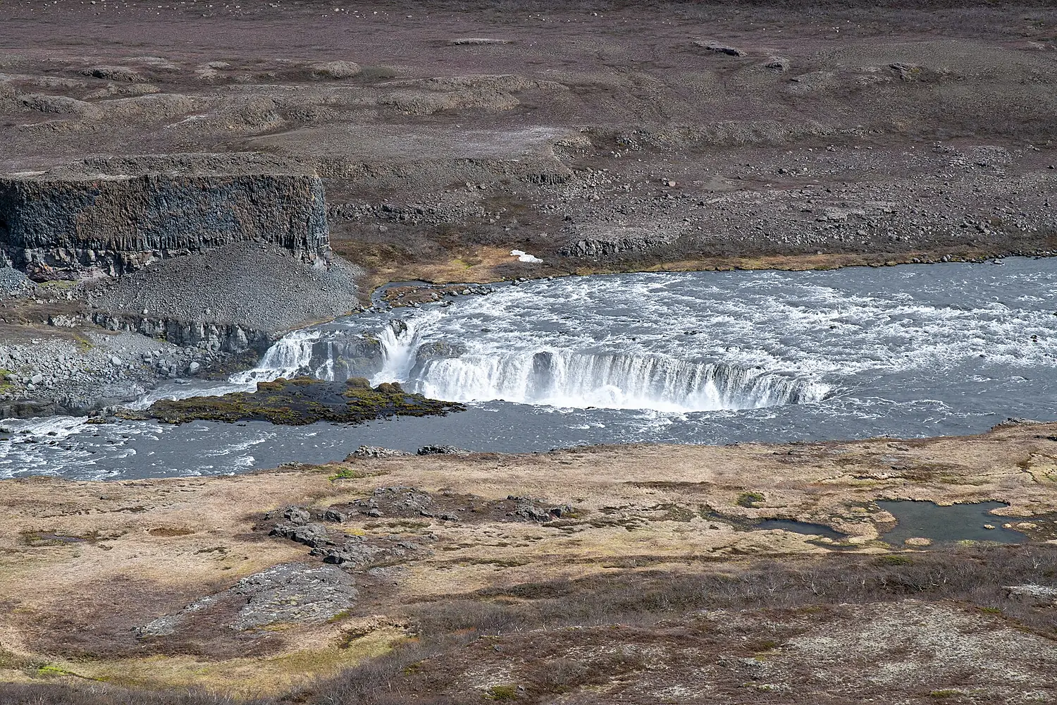2022-05-20 15-57-55 Island - Reykjahlíð 337.0