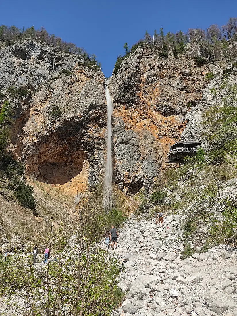 Rinka Falls and Eagle's Nest