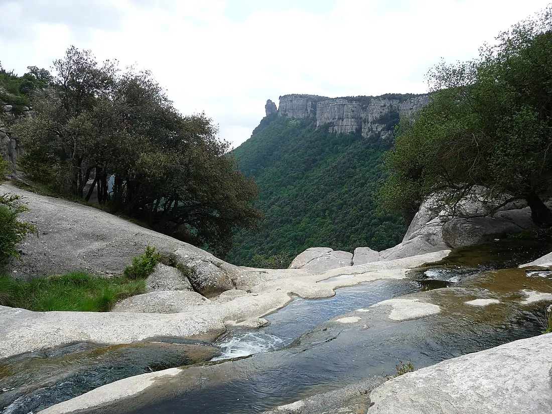 Beginning of the waterfall of Salt de Sallent 2012
