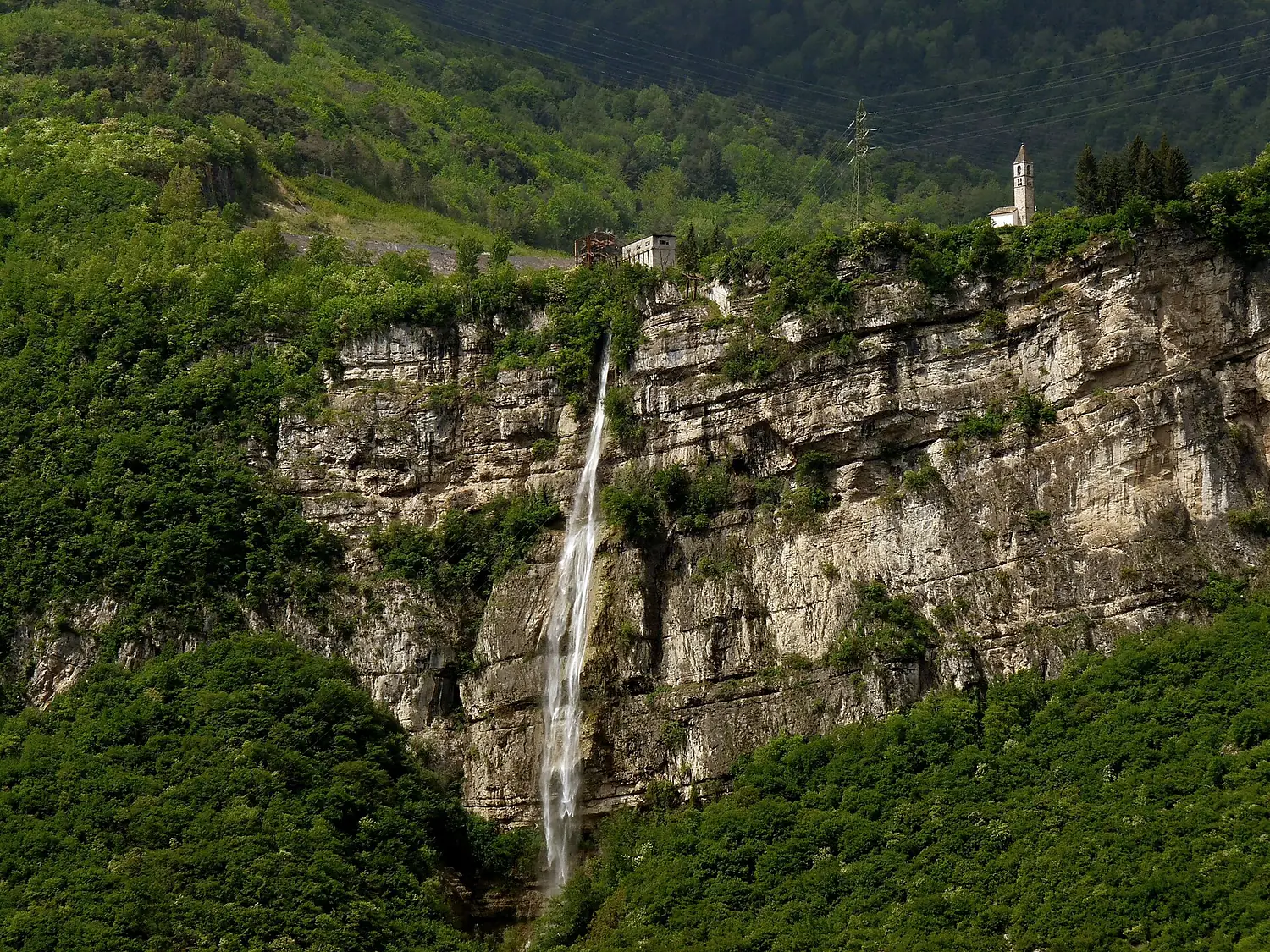 Trento-Sardagna waterfall 1